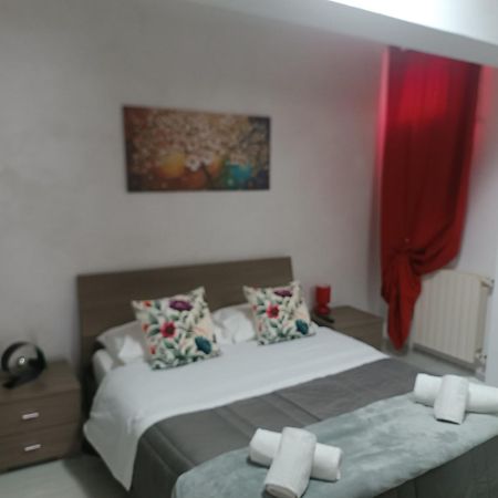 Bed and Breakfast Sweety House San Giovanni Gemini Екстер'єр фото