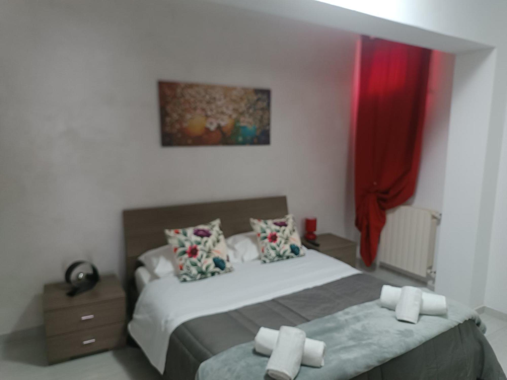 Bed and Breakfast Sweety House San Giovanni Gemini Екстер'єр фото